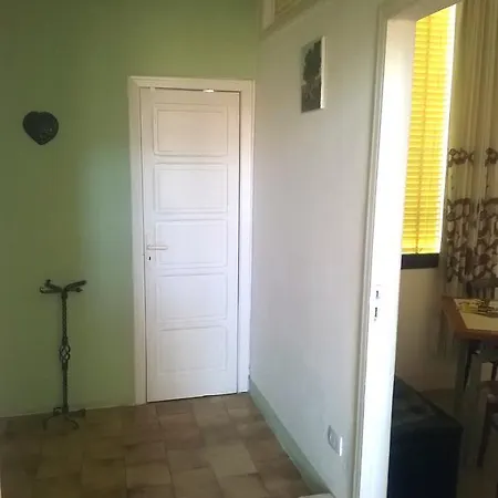 Nocleg ze śniadaniem Cavour *